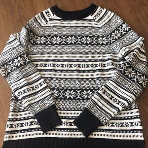Old Navy Sweater 